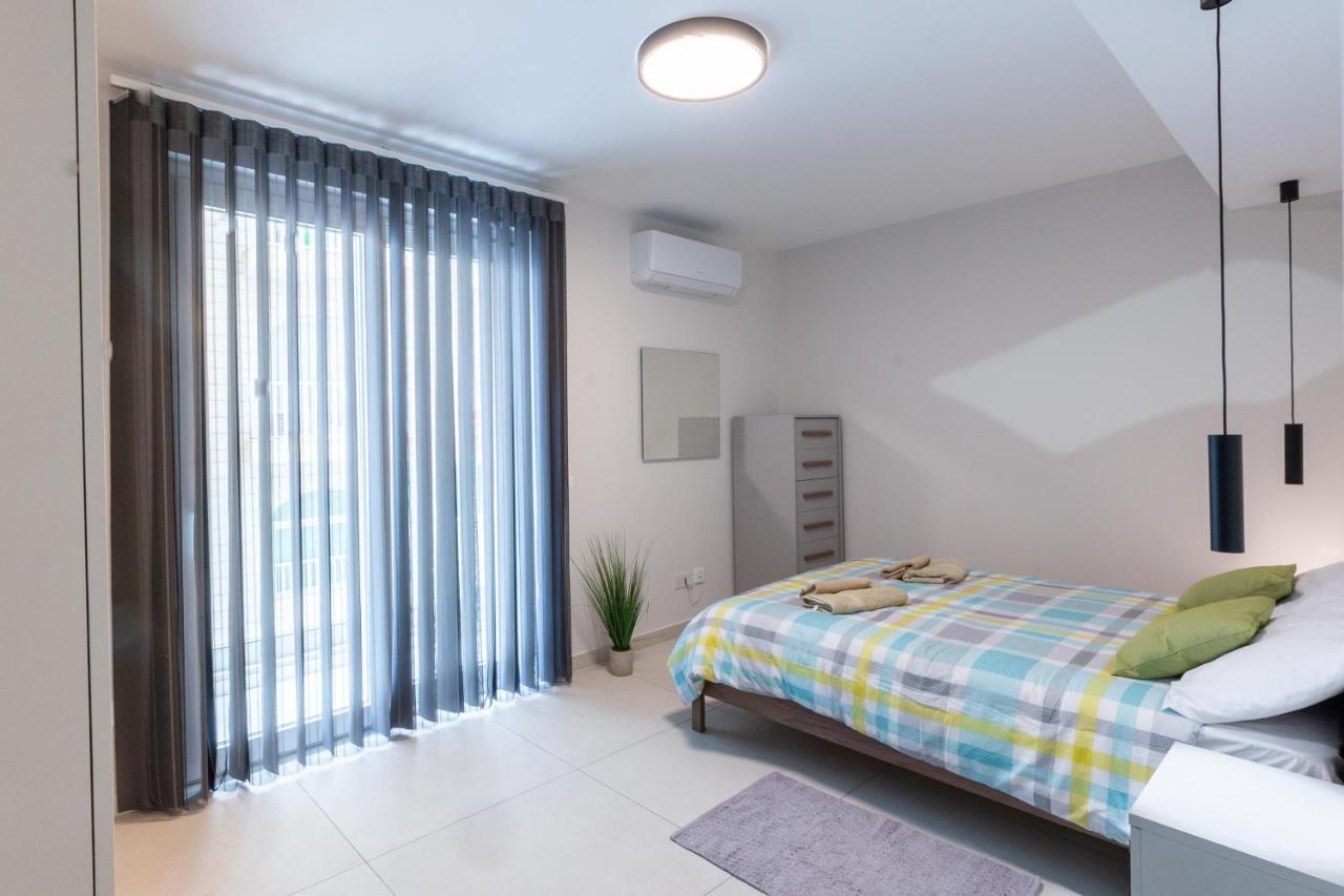 Seafront Luxury Apartment San Pawl il-Baħar Eksteriør billede
