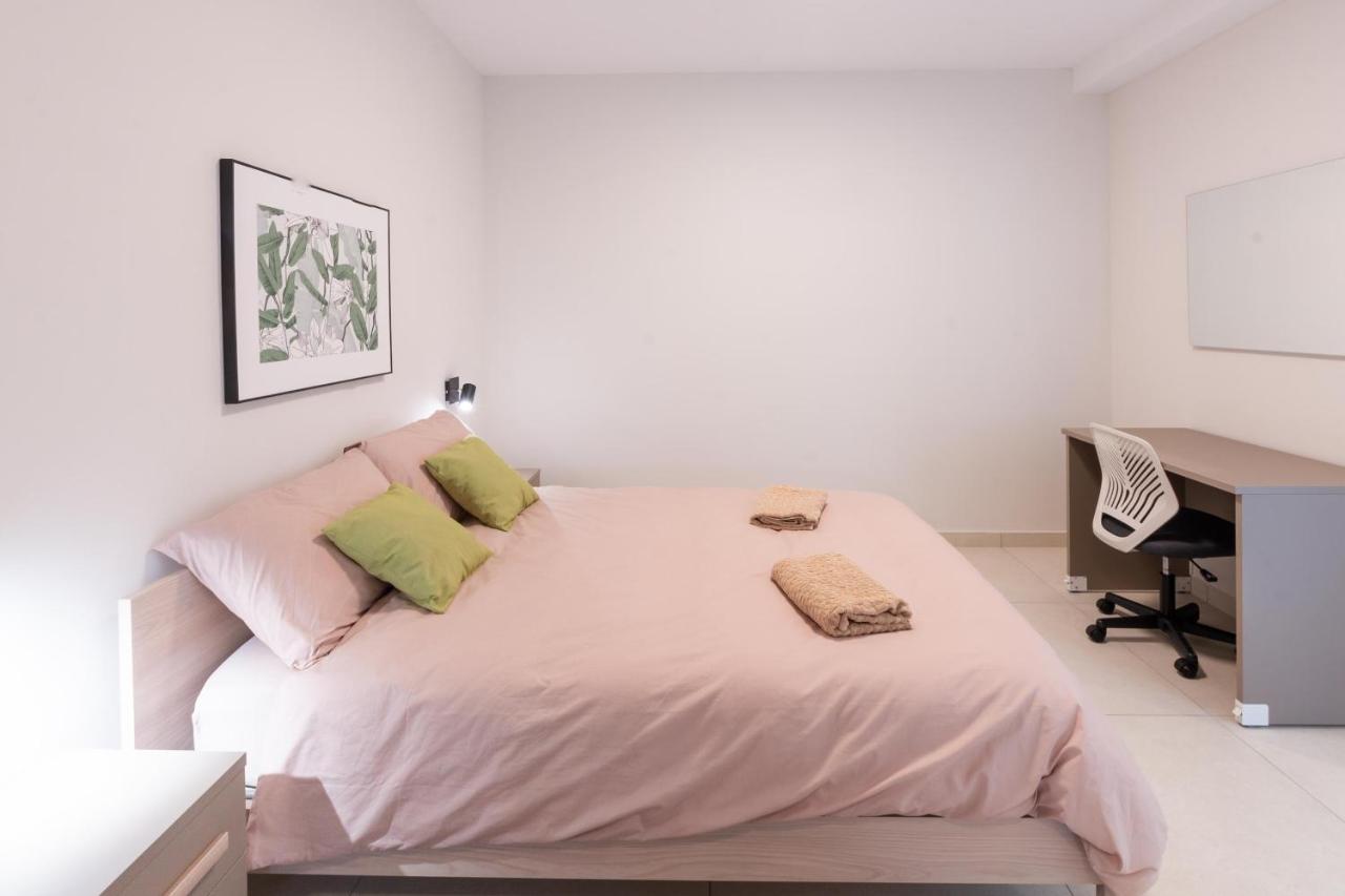Seafront Luxury Apartment San Pawl il-Baħar Eksteriør billede