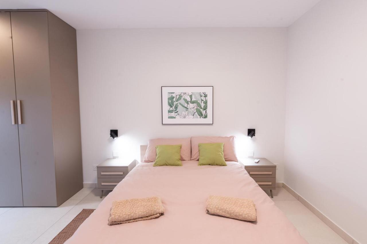 Seafront Luxury Apartment San Pawl il-Baħar Eksteriør billede